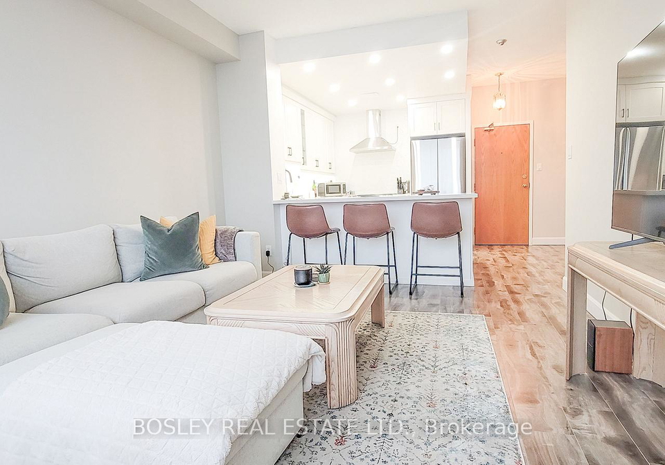 326-major-mackenzie-drive-e-richmond-hill-ontario-n13124970
