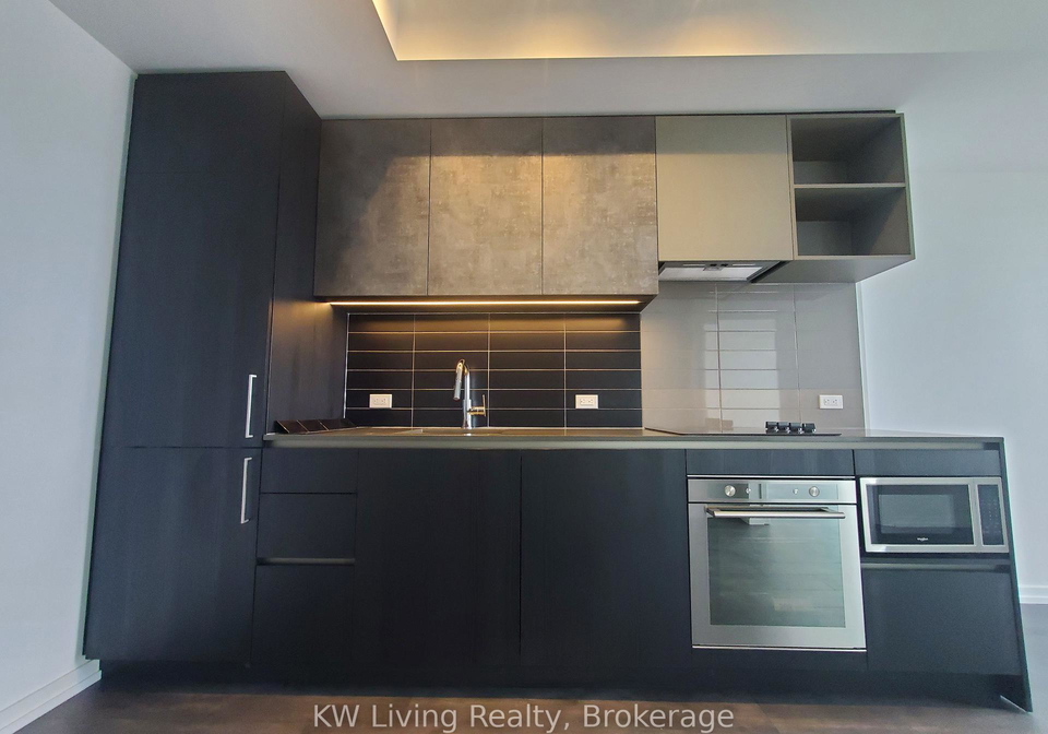 1000-portage-parkway-vaughan-ontario-n13125130