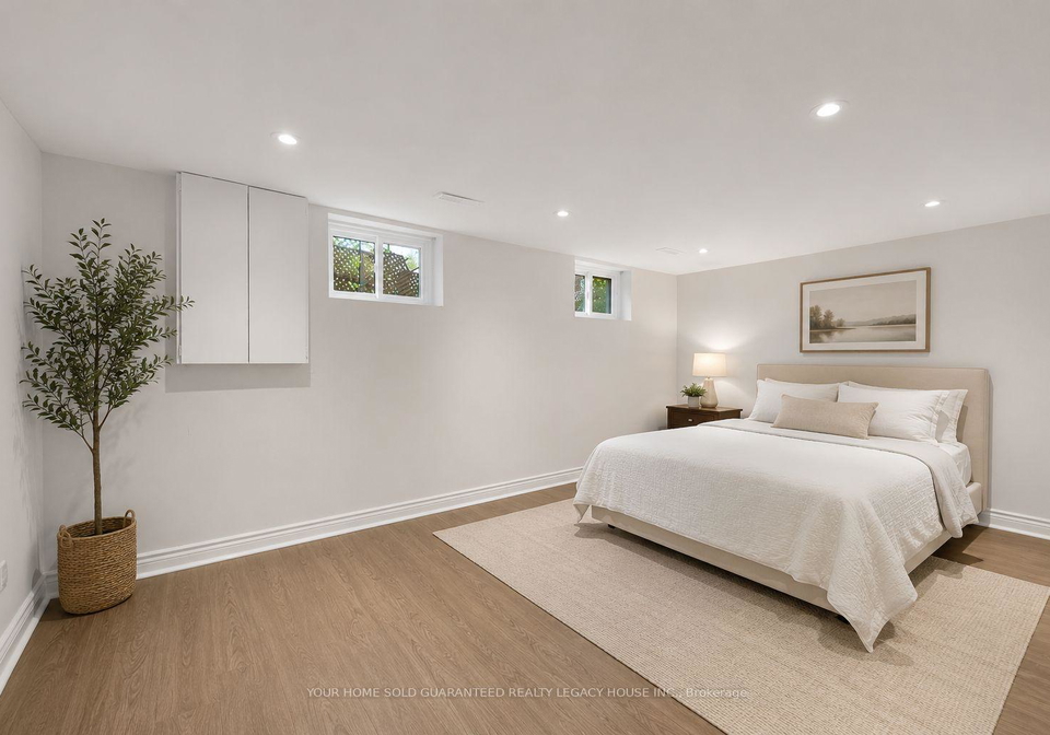 406-orsi-avenue-bradford-west-gwillimbury-ontario-n13125480
