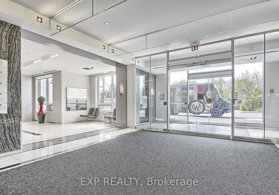 7167-yonge-street-markham-ontario-n13125758