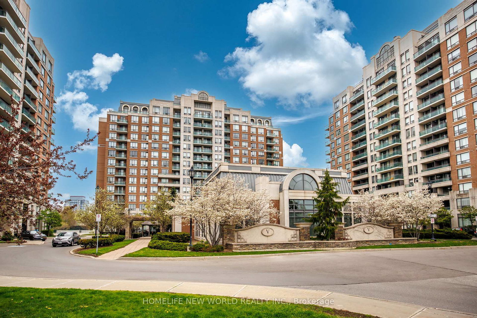 330-red-maple-road-richmond-hill-ontario-n13125908