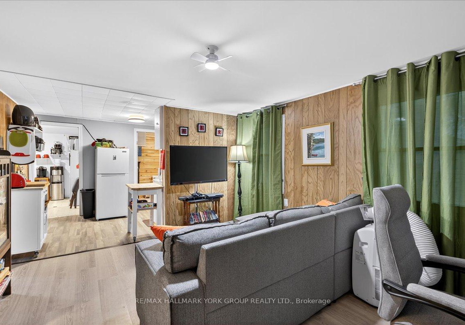 881-clifton-boulevard-innisfil-ontario-n13125992