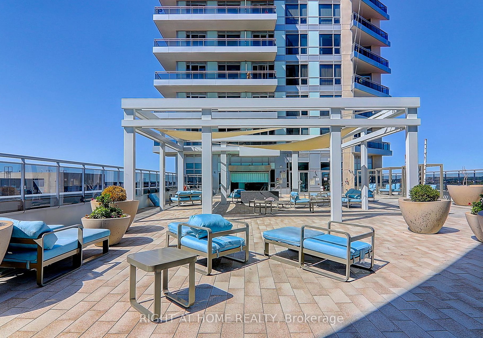 9201-yonge-street-richmond-hill-ontario-n13126066