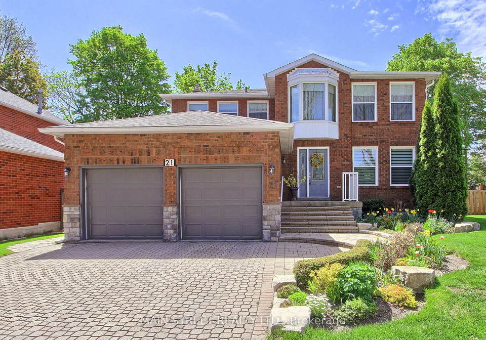 21-chadburn-crescent-aurora-ontario-n13126112