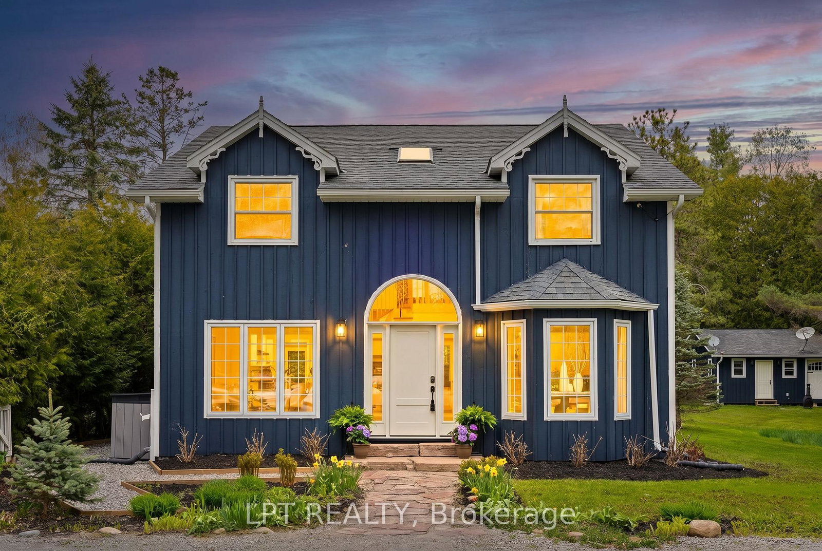 26-vambola-avenue-georgina-ontario-n13126286