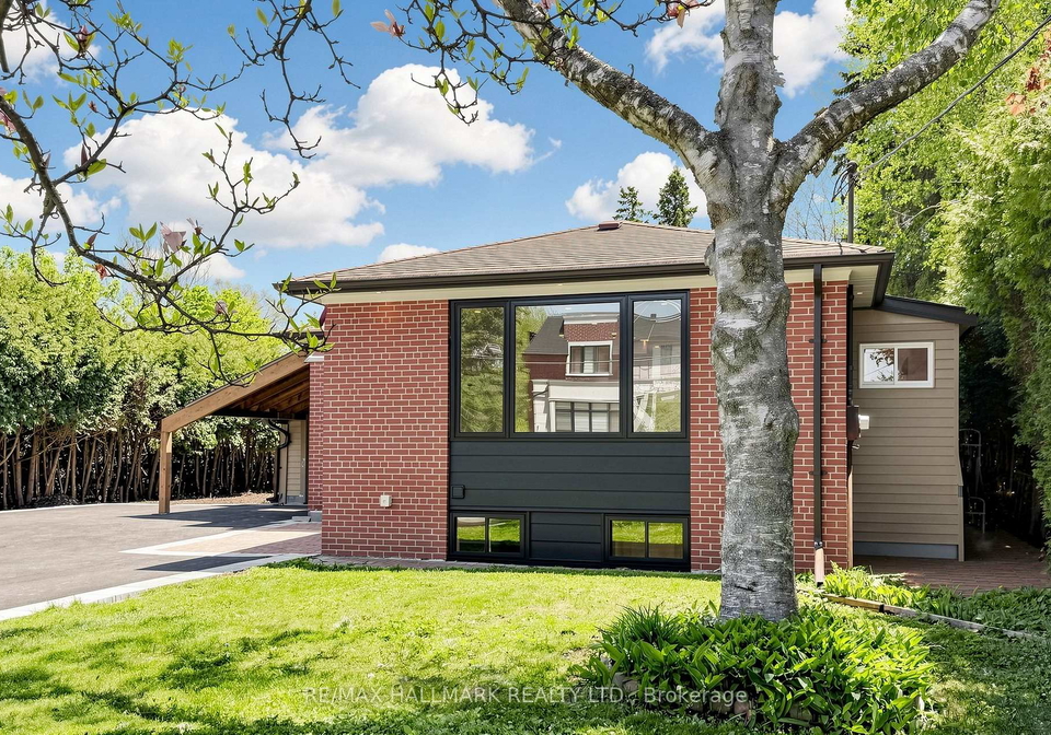 11-johnson-road-aurora-ontario-n13126456