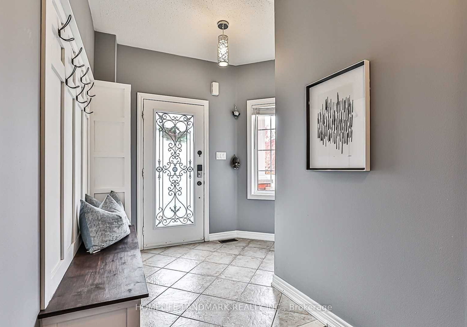 30-ozner-crescent-vaughan-ontario-n13126516