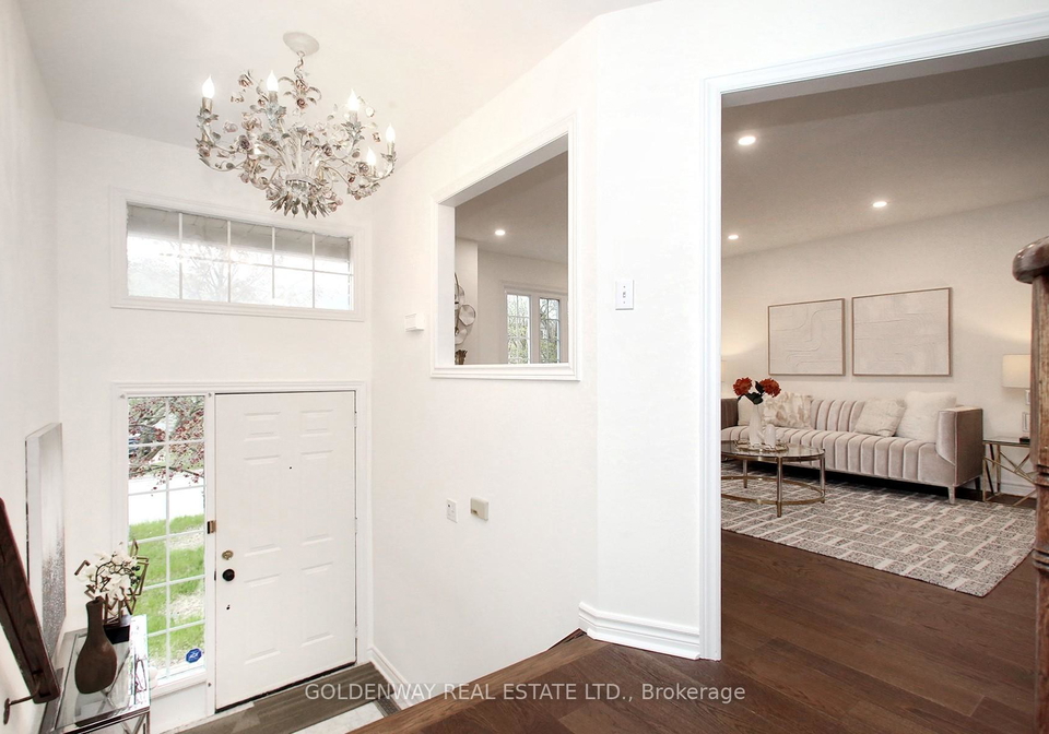 6-royal-manor-crescent-richmond-hill-ontario-n13127110