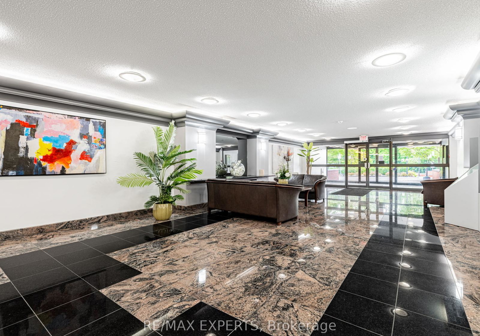 100-arbors-lane-vaughan-ontario-n13127684