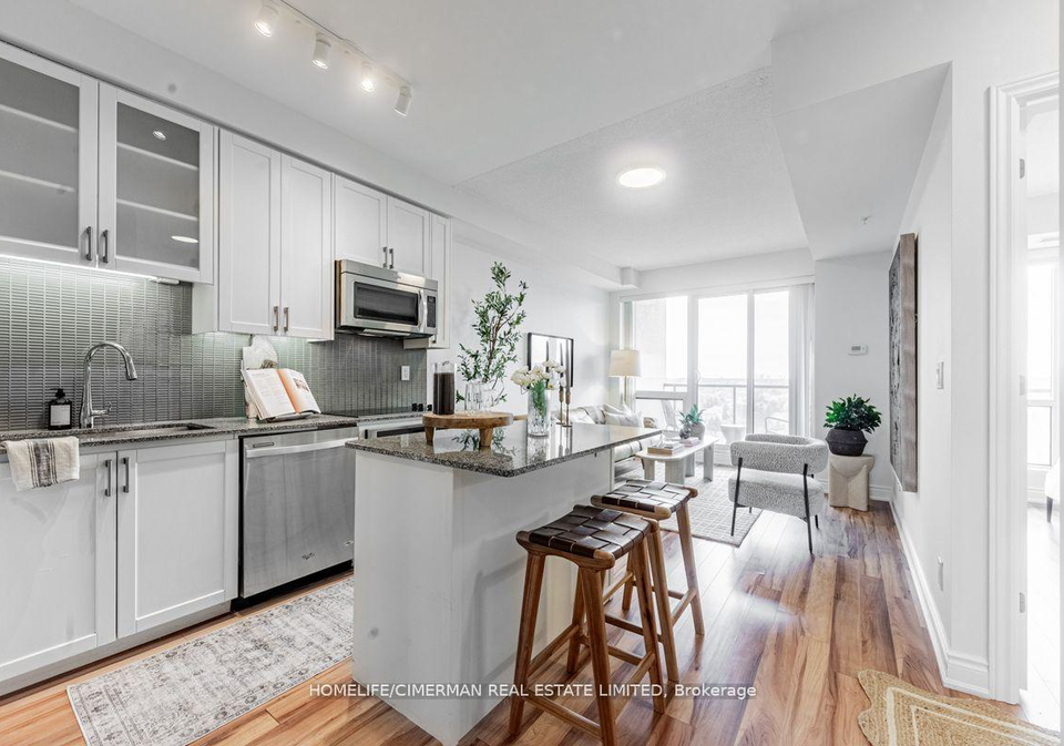 9090-yonge-street-richmond-hill-ontario-n13127908