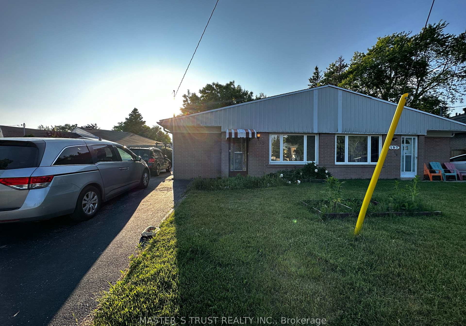 195-penn-avenue-newmarket-ontario-n13127910