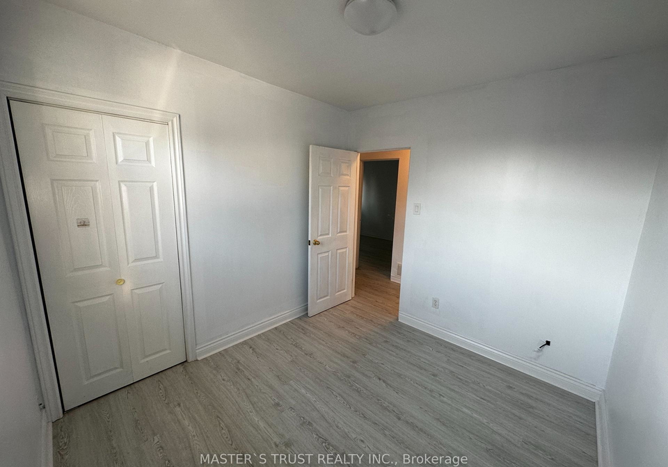 195-penn-avenue-newmarket-ontario-n13127910