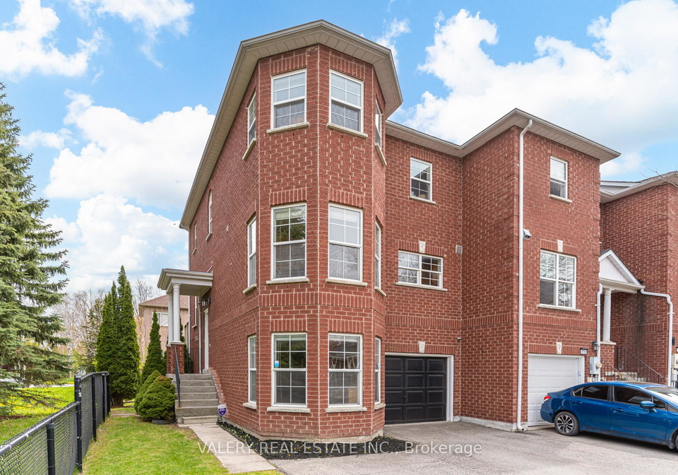 580-legresley-lane-newmarket-ontario-n13128102