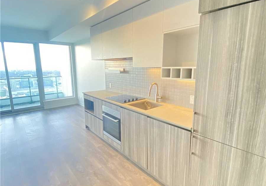5-buttermill-avenue-vaughan-ontario-n13128178