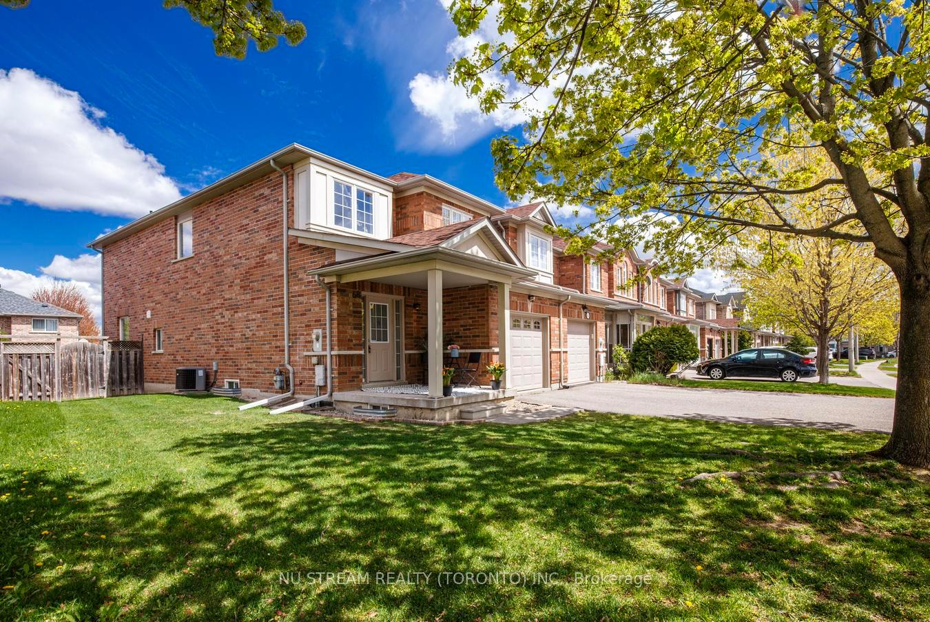 58-rideau-drive-richmond-hill-ontario-n13128346