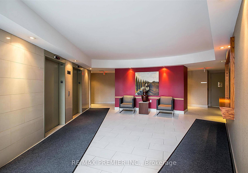 8201-islington-avenue-vaughan-ontario-n13128792