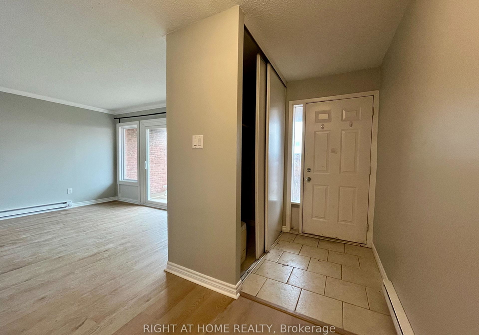 129-milestone-crescent-aurora-ontario-n13128820