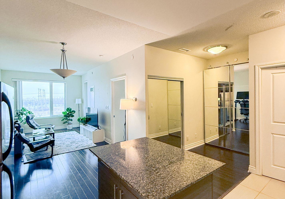 325-south-park-road-markham-ontario-n13128894