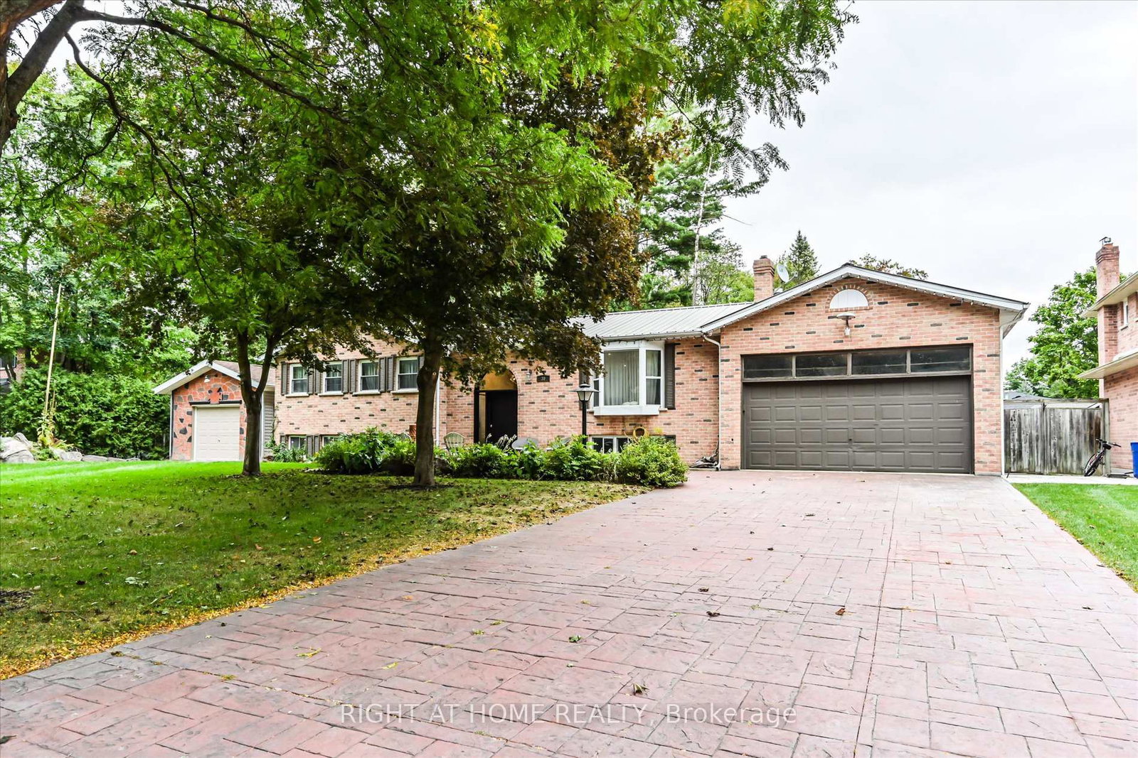 30-french-crescent-east-gwillimbury-ontario-n13129324
