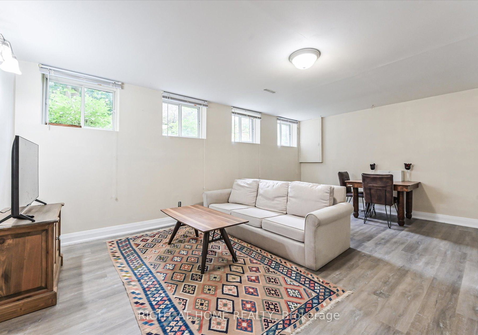 30-french-crescent-east-gwillimbury-ontario-n13129324