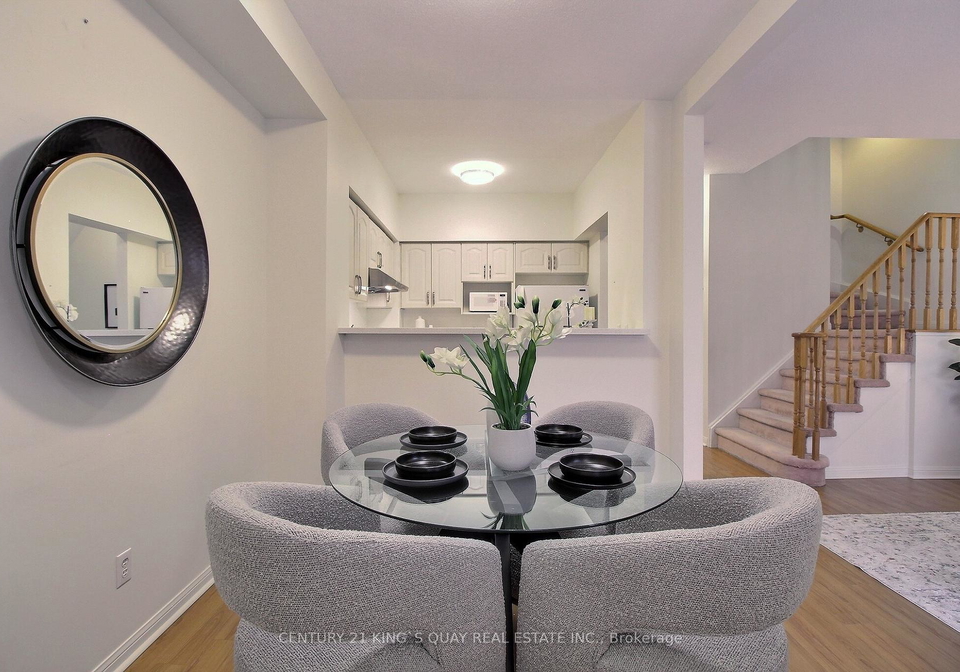 2-alpen-way-markham-ontario-n13129464