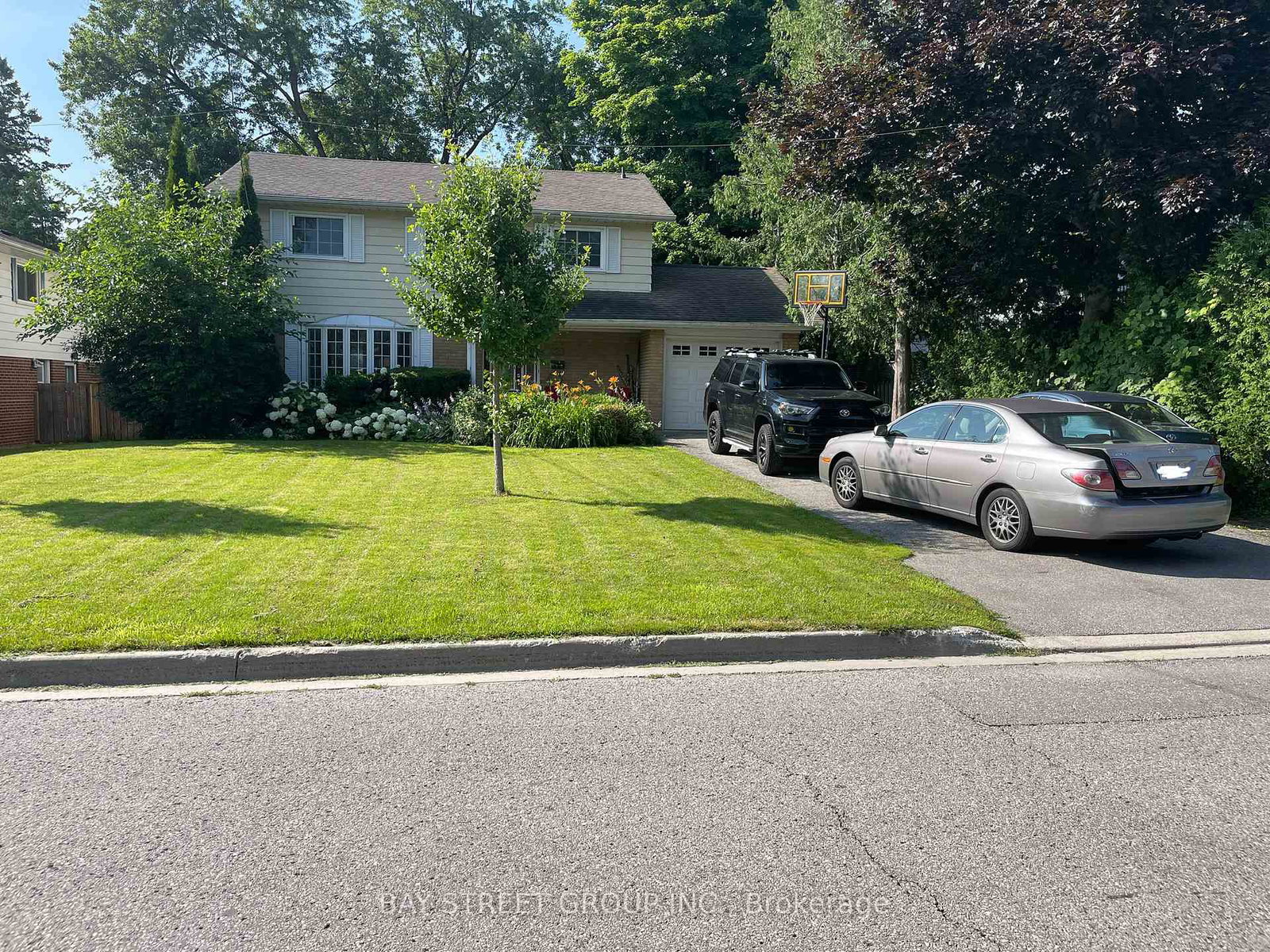 129-sherwood-forest-drive-markham-ontario-n13130390