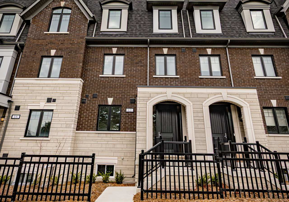 12-fred-beaton-place-king-ontario-n13130618