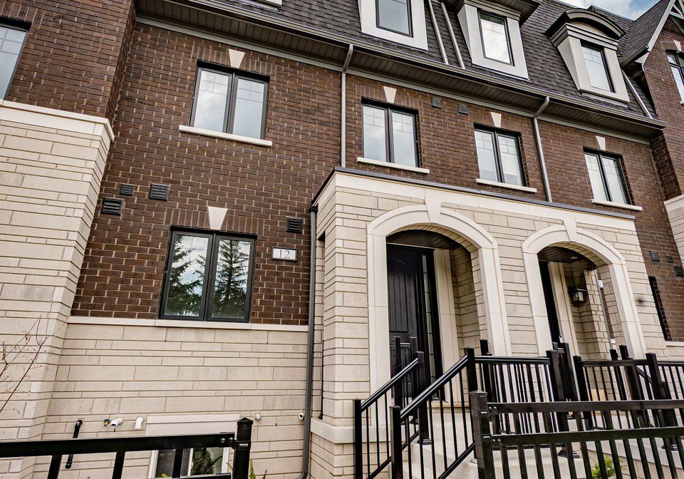 12-fred-beaton-place-king-ontario-n13130618