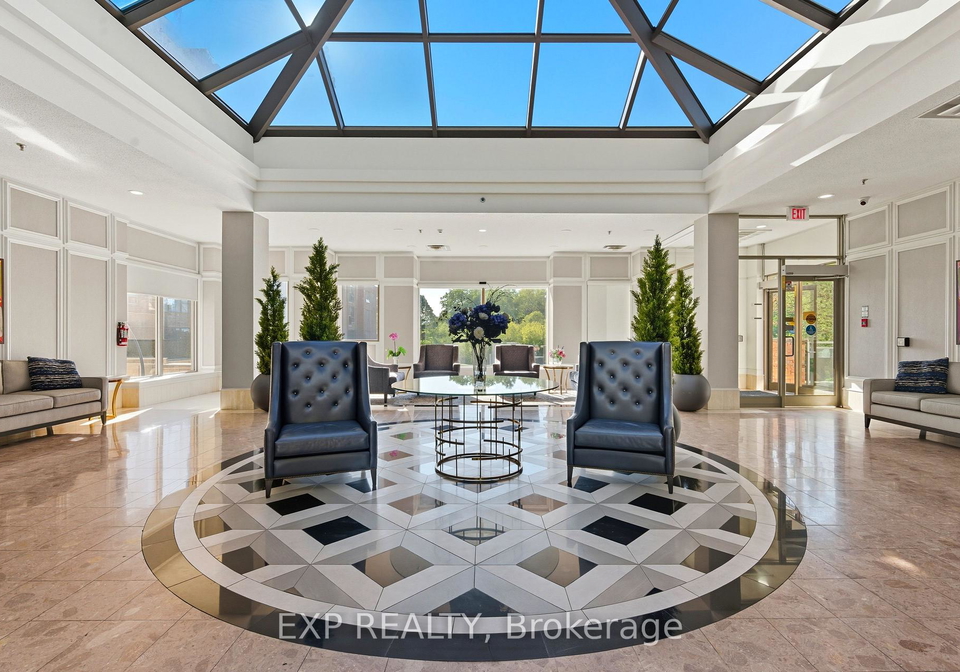 14924-yonge-street-aurora-ontario-n13130754