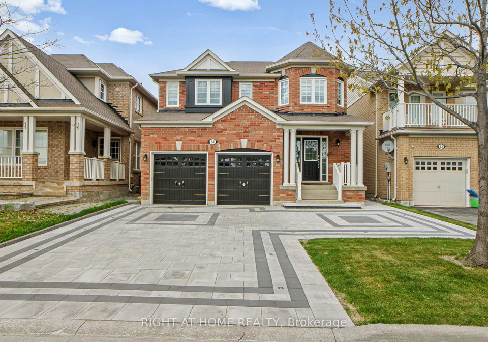 64-williamson-family-hollow-newmarket-ontario-n13131340
