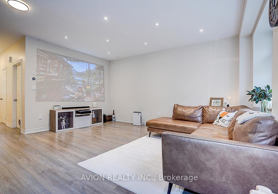 24-fanny-grove-way-markham-ontario-n13131778