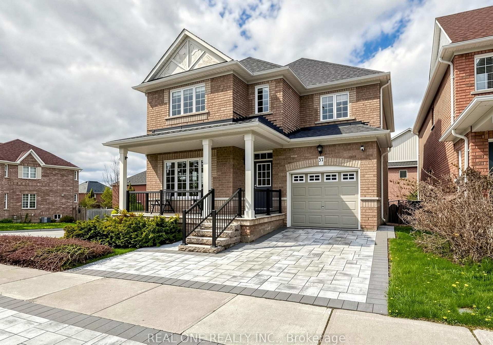 37-trish-drive-richmond-hill-ontario-n13131876