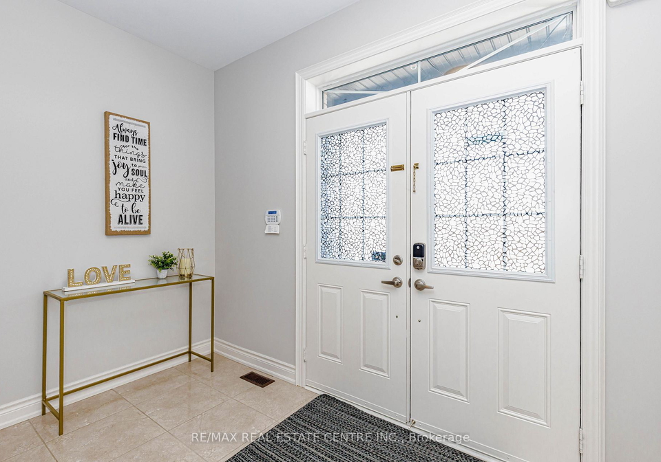 45-carondale-square-east-gwillimbury-ontario-n13131900
