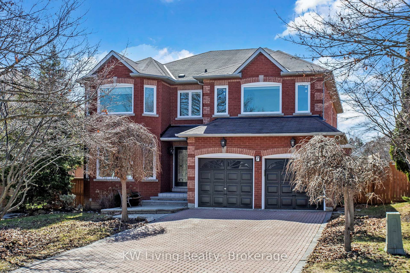 7-kingmount-crescent-richmond-hill-ontario-n13132622