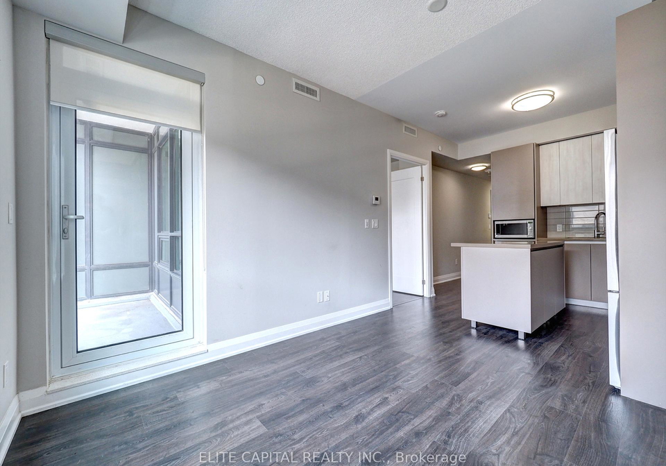 398-highway-7-e-richmond-hill-ontario-n13133072
