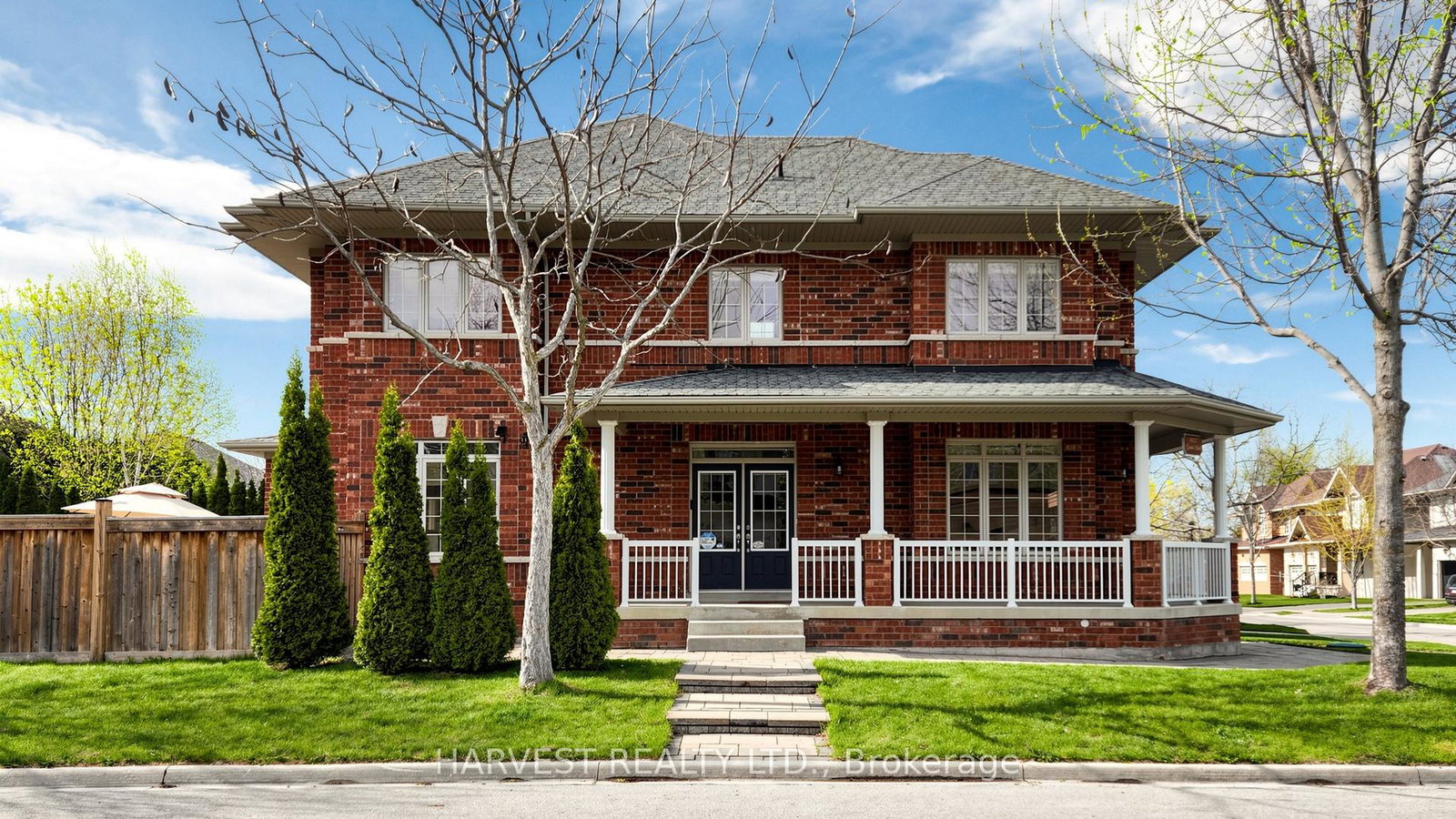 1112-quaker-trail-newmarket-ontario-n13133130