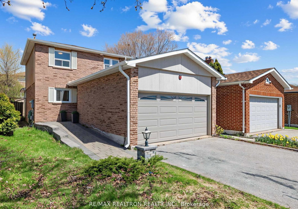 38-gray-crescent-richmond-hill-ontario-n13133490