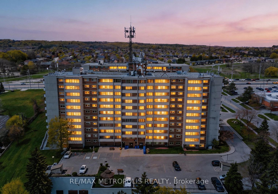 40-william-roe-boulevard-newmarket-ontario-n13133772