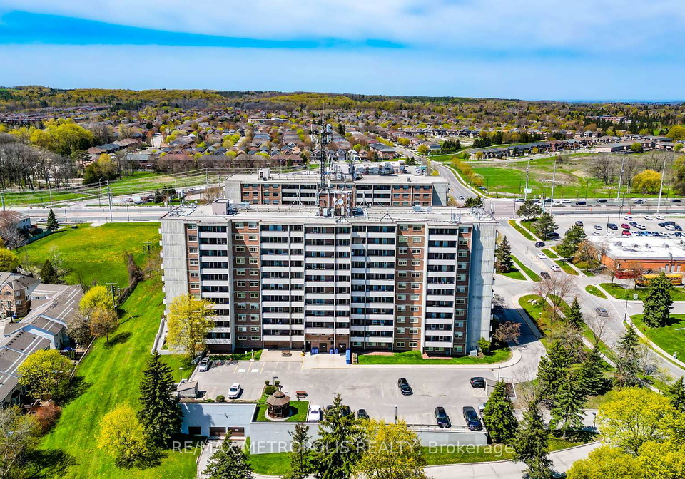 40-william-roe-boulevard-newmarket-ontario-n13133772