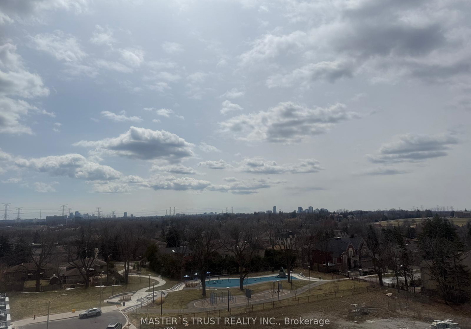 8888-yonge-street-richmond-hill-ontario-n13134080
