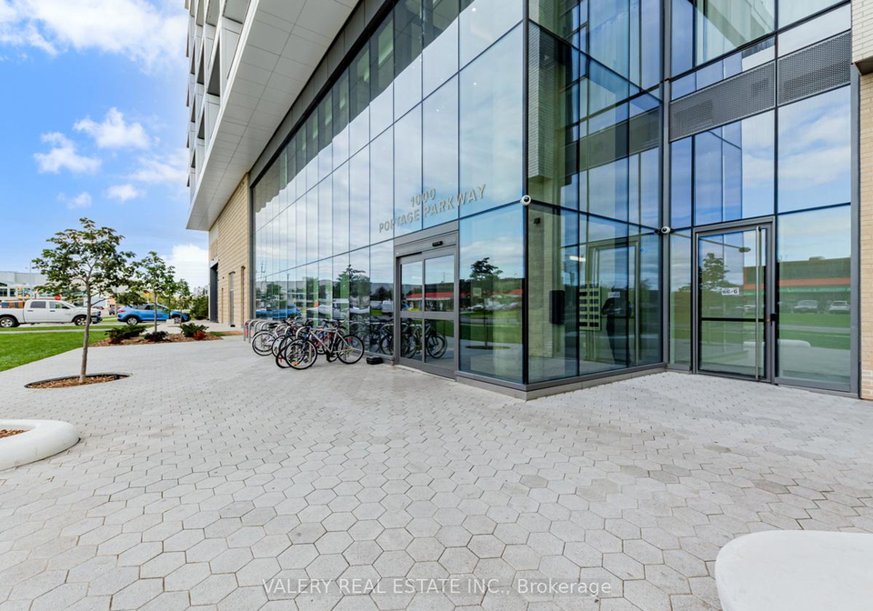 1000-portage-pkwy-parkway-vaughan-ontario-n13134460