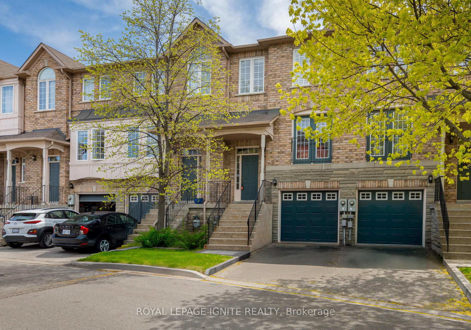 19-foxchase-avenue-vaughan-ontario-n13135240