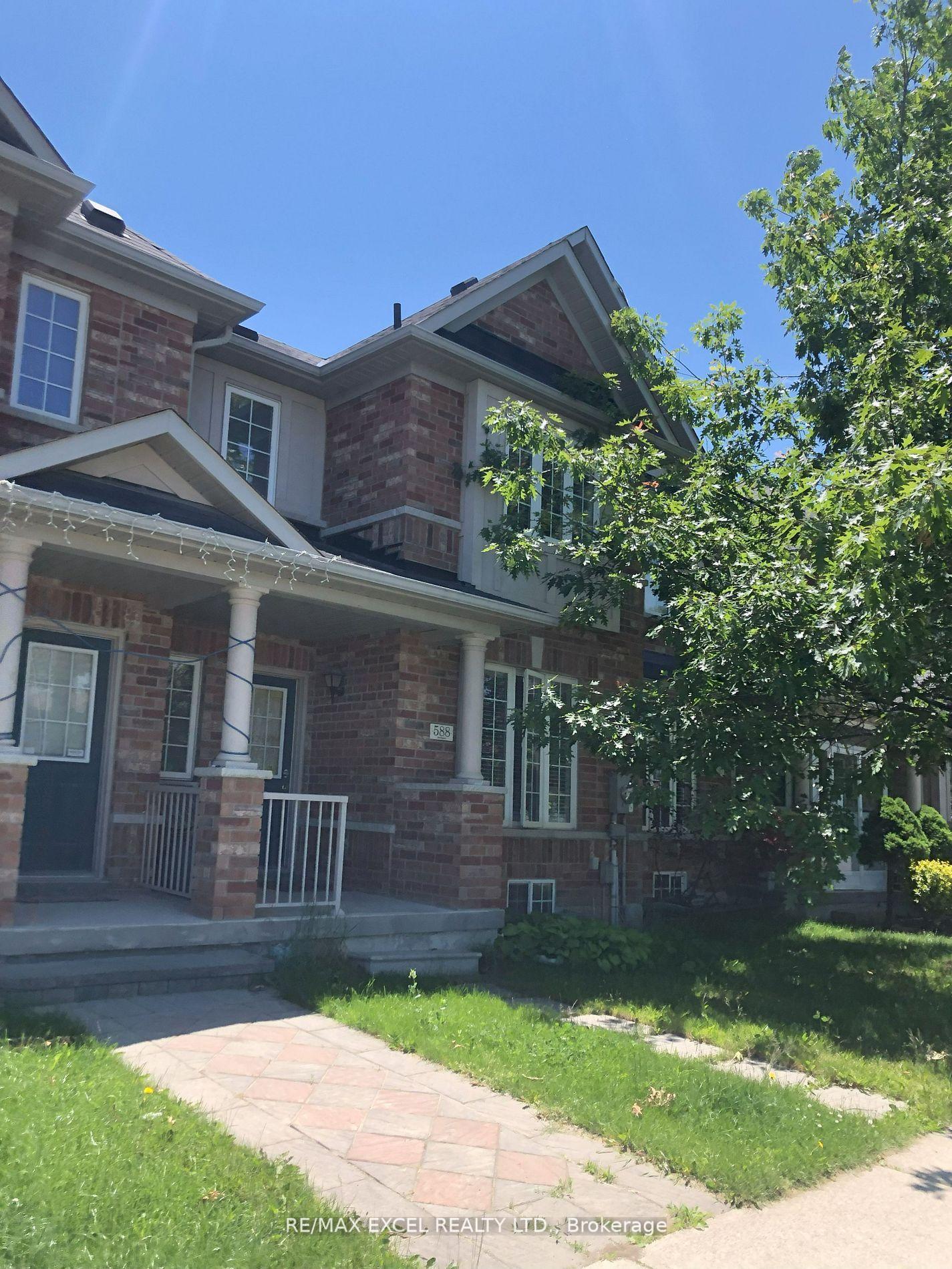 588-hoover-park-drive-whitchurch-stouffville-ontario-n13135468