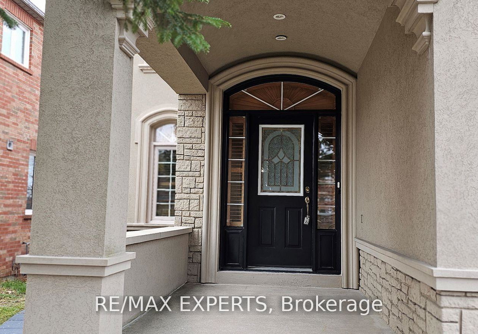 221-matthew-drive-vaughan-ontario-n13135482