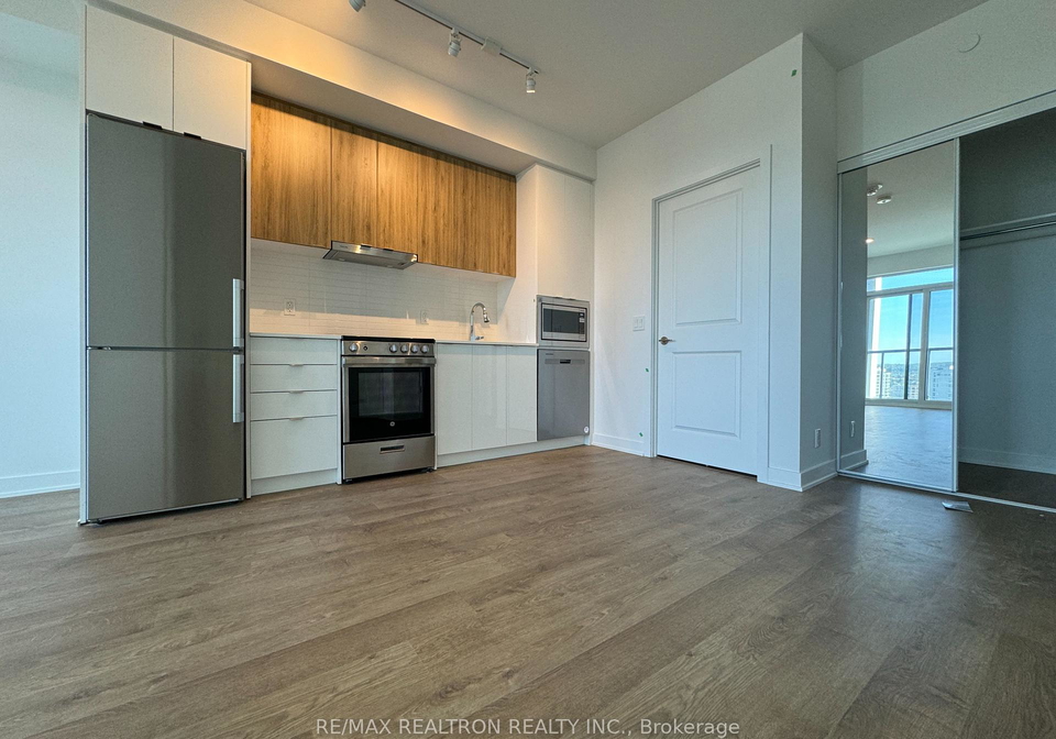 50-upper-mall-way-vaughan-ontario-n13135630