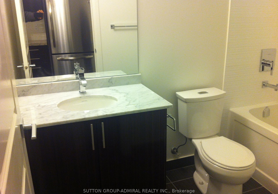 7165-yonge-street-markham-ontario-n13136020