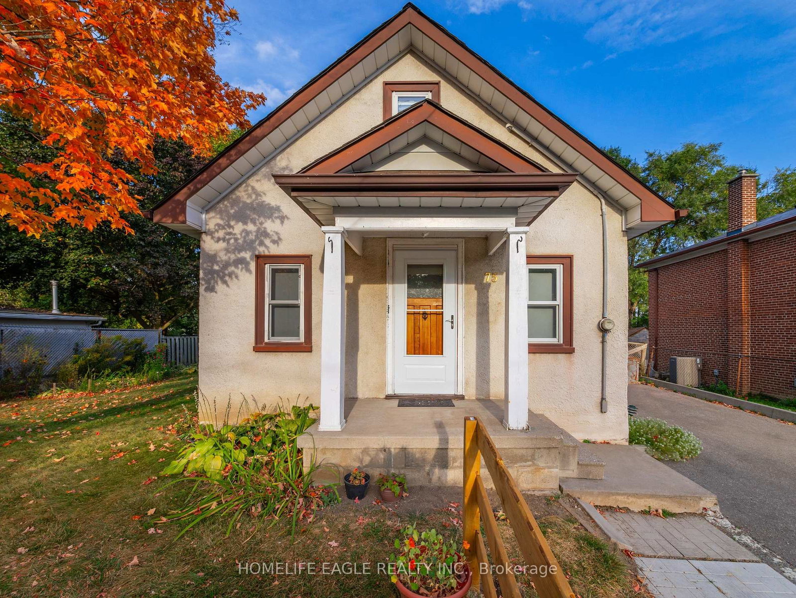 75-denne-boulevard-newmarket-ontario-n13136030