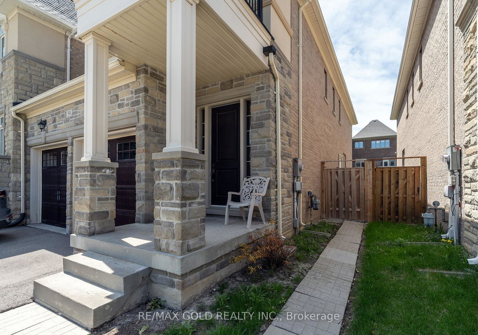 54-robert-berry-crescent-king-ontario-n13136240