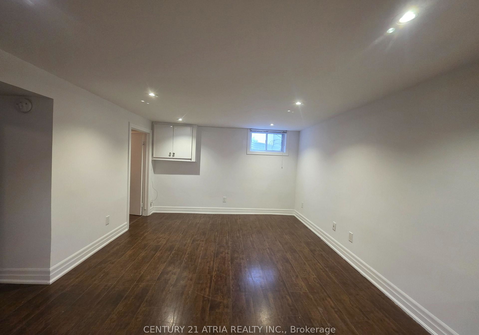 18-grandview-avenue-markham-ontario-n13136394