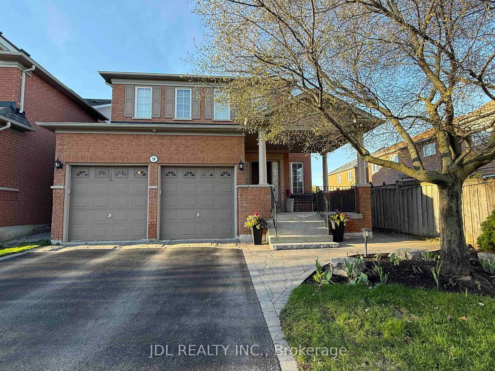 9-ohara-crescent-richmond-hill-ontario-n13136490
